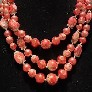Necklace with matching earrings, faux pearls, red